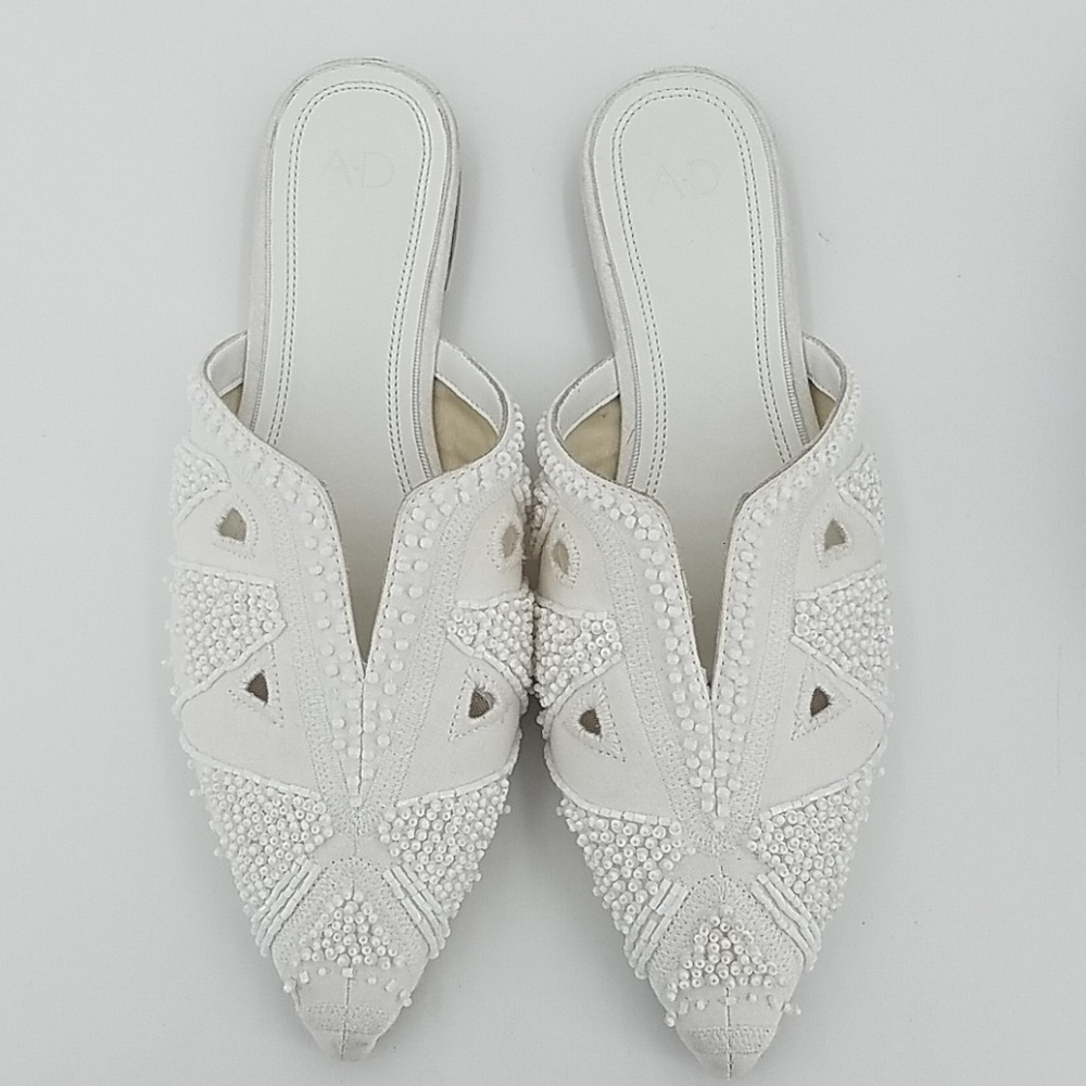 π AD & Daughters Collyn Beaded Jeweled Mules - Picture 2 of 6